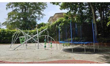 VENDO TERRENO EN CLAYTON