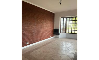 VENTA / CHALET 4 AMB, PARQUE, QUINCHO, GARAJE / MAR DEL PLATA