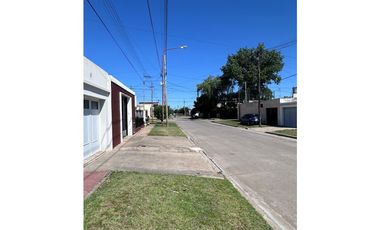 Hermosa casa en el barrio San Cayetano!!