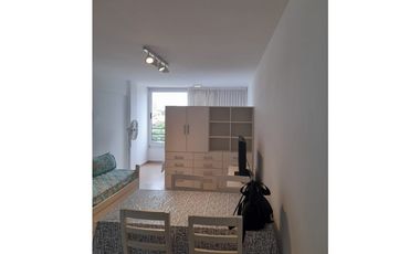 Monoambiente amplio  miramar