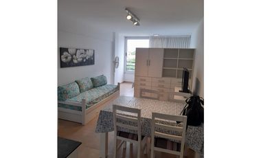 Monoambiente amplio  miramar