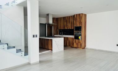 Estrene al Norte de Cuernavaca