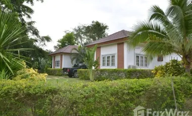 8 Bedroom Hotel for sale in Sa-At, Khon Kaen