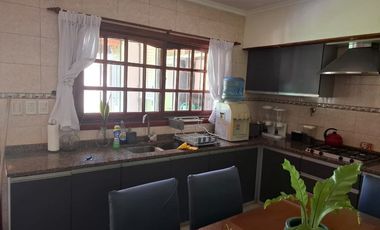 Casa en venta en Quilmes Centro