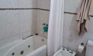 Casa en venta en Quilmes Centro