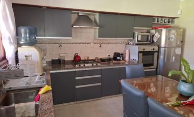 Casa en venta en Quilmes Centro