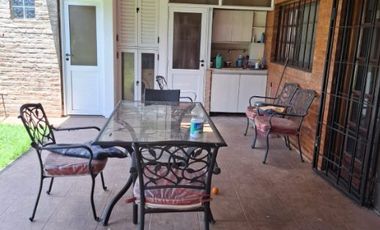 Casa en venta en Quilmes Centro