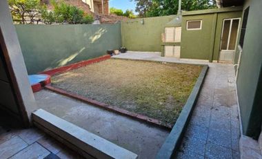 Departamento Tipo Casa en venta en Lanus Oeste