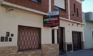 Departamento Tipo Casa en venta en Lanus Oeste