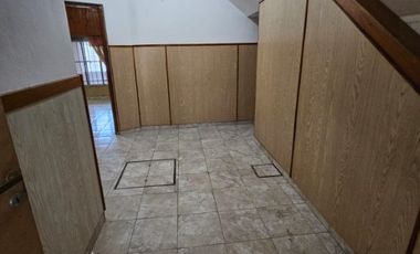 Departamento Tipo Casa en venta en Lanus Oeste