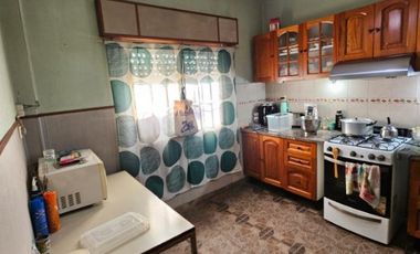 Departamento Tipo Casa en venta en Lanus Oeste