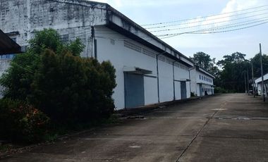Warehouse for sale in Krok Sombun, Prachin Buri
