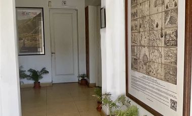 Casa en Arriendo en Felix De Amesti / Neveria