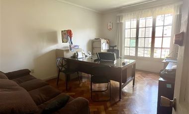 Casa en Arriendo en Felix De Amesti / Neveria