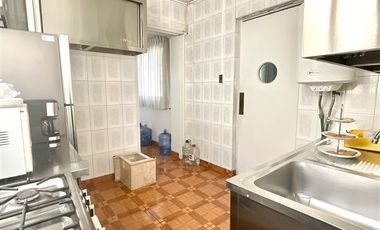 Casa en Arriendo en Felix De Amesti / Neveria