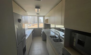 Departamento en Arriendo en Entrelomas 720