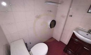 VENTA LOCAL COMERCIAL CON OFICINAS Y BODEGA, STGO
