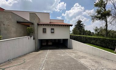 Casa en una de las cerradas más tranquilas