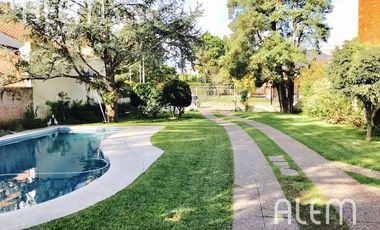 Casa - Barrio Corimayo - Hermoso lote con salida a 2 calles