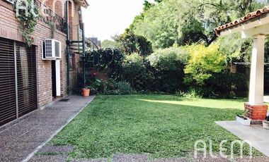 Casa - Barrio Corimayo - Hermoso lote con salida a 2 calles