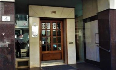 Oportunidad de inversión en Quilmes Centro - Amplio dos ambientes.
