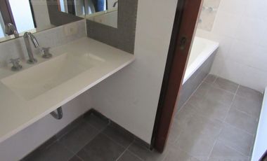 A Laguna - Alquiler s/ Muebles y Venta - Sin Pileta