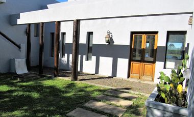 A Laguna - Alquiler s/ Muebles y Venta - Sin Pileta