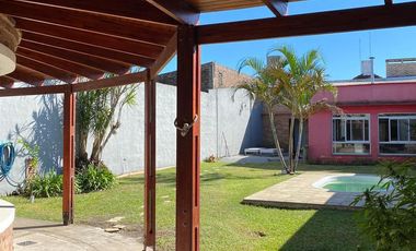 Casa en muy buenas condiciones y ubicación