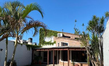 Casa en muy buenas condiciones y ubicación
