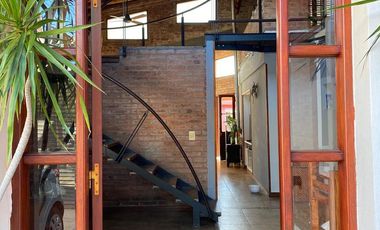 Casa en muy buenas condiciones y ubicación
