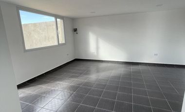 Galpón, oficina y terreno