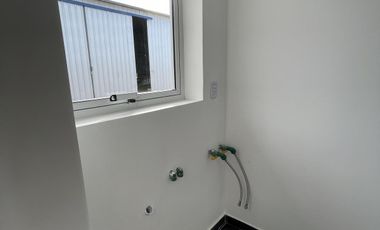 Galpón, oficina y terreno