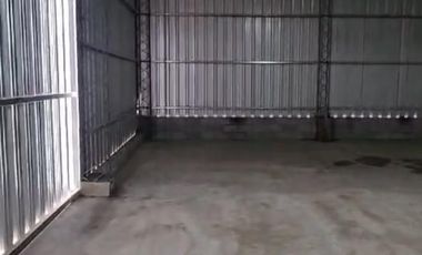 Galpón, oficina y terreno