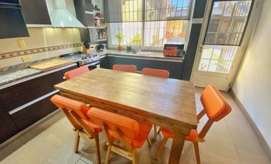 VENTA CASA 6 AMB 560 M2 LANUS OESTE