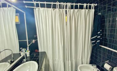 VENTA CASA 6 AMB 560 M2 LANUS OESTE