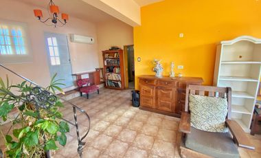 VENTA CASA 6 AMB 560 M2 LANUS OESTE