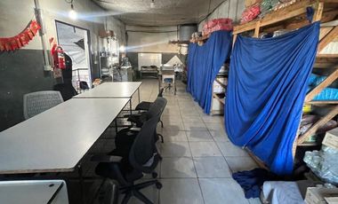 GALPON EN ESQUINA VENTA Juan Domingo Peron y Ejercito de los Andes  (LOMAS DE ZAMORA)