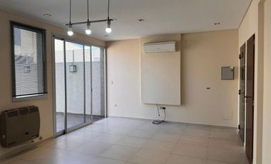 Departamento en venta - 2 Dormitorios 2 Baños -Cochera - 88Mts2 - La Plata