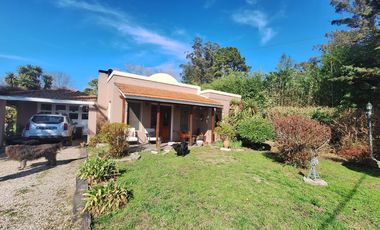 Casa con pileta en  Barrio cerrado LA Armonía. Ruta 2 km 380