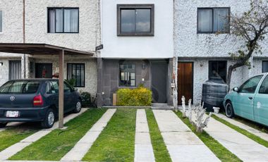 Casa en venta en San Mateo Otzacatipan