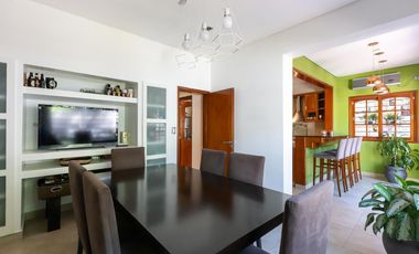 Venta Casa 5 Ambientes en Ramos Mejía