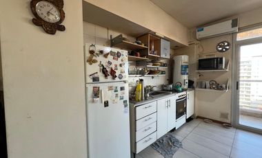 Departamento de tres ambientes a la venta en Avellaneda Centro