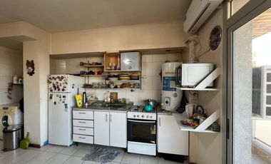 Departamento de tres ambientes a la venta en Avellaneda Centro