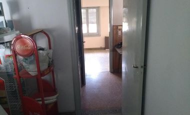 Edificio Comercial - Llavallol
