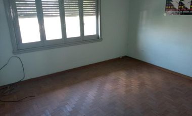 Edificio Comercial - Llavallol