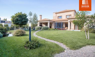 Venta de casa en Barrio Sauces del Lima - Neuquén Capital