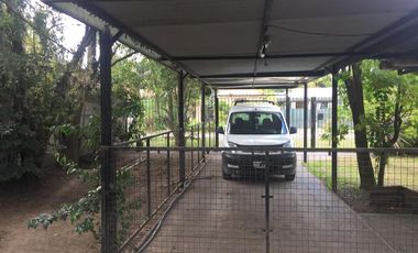 Casa en Venta en  444 e/ Belgrano y 23 City Bell - Alberto Dacal Propiedades