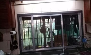 Casa en venta - 3 dormitorios 1 baño - 280mts2 - Burzaco