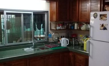 Casa en venta - 3 dormitorios 1 baño - 280mts2 - Burzaco