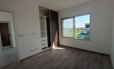 RIBERAS | Casa con Sauna Propio   3 dorm   escritorio   luz natural propia |  Puertos del Lago